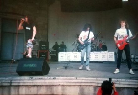 1990-05-12 Grinder (1)