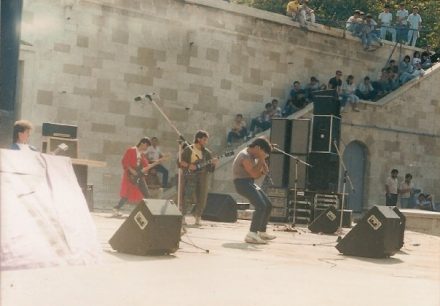 1987-09-19 Blue Jean Top Rock Akbaba (1)