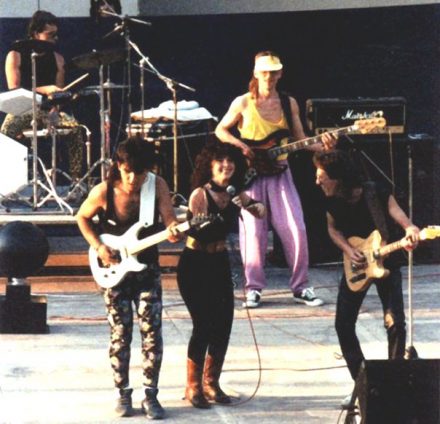1990-05-19 Bandaj