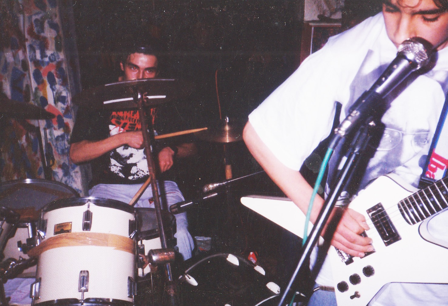 1993-02-13 Necrosis (Kaan Karaöz davul, Burç Öztüfekçi gitar)